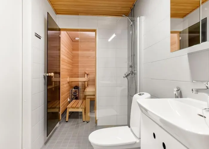 Kotimaailma - Kaunis Saunallinen Kattohuoneisto 10lle, Espoon Keskustassa شقة